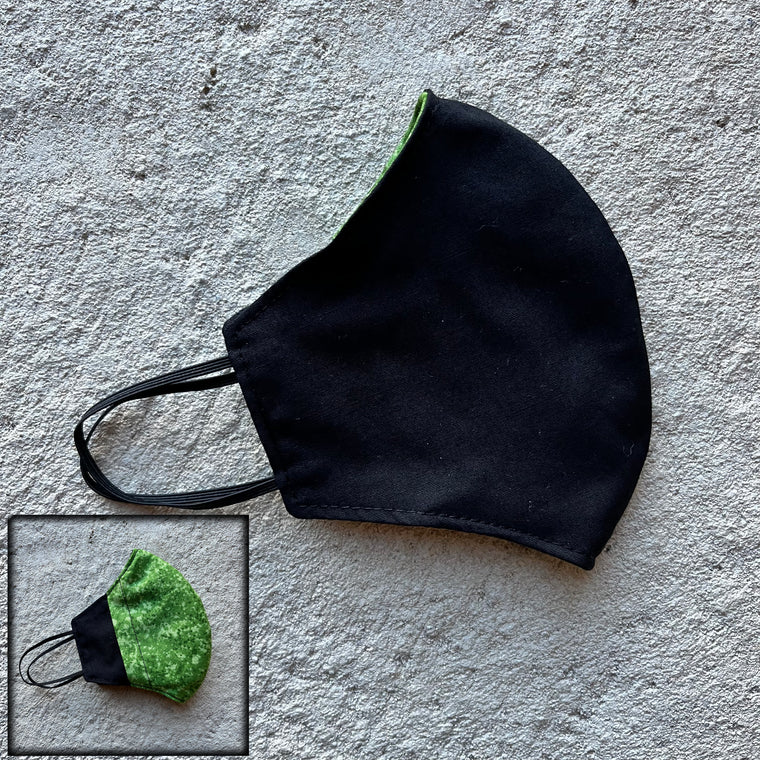 Small Cloth Mask (Child) - Black / Mottled Green